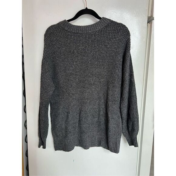 American Eagle Grey Waffle Sweater Woman’s Size Small - Picture 6 of 6